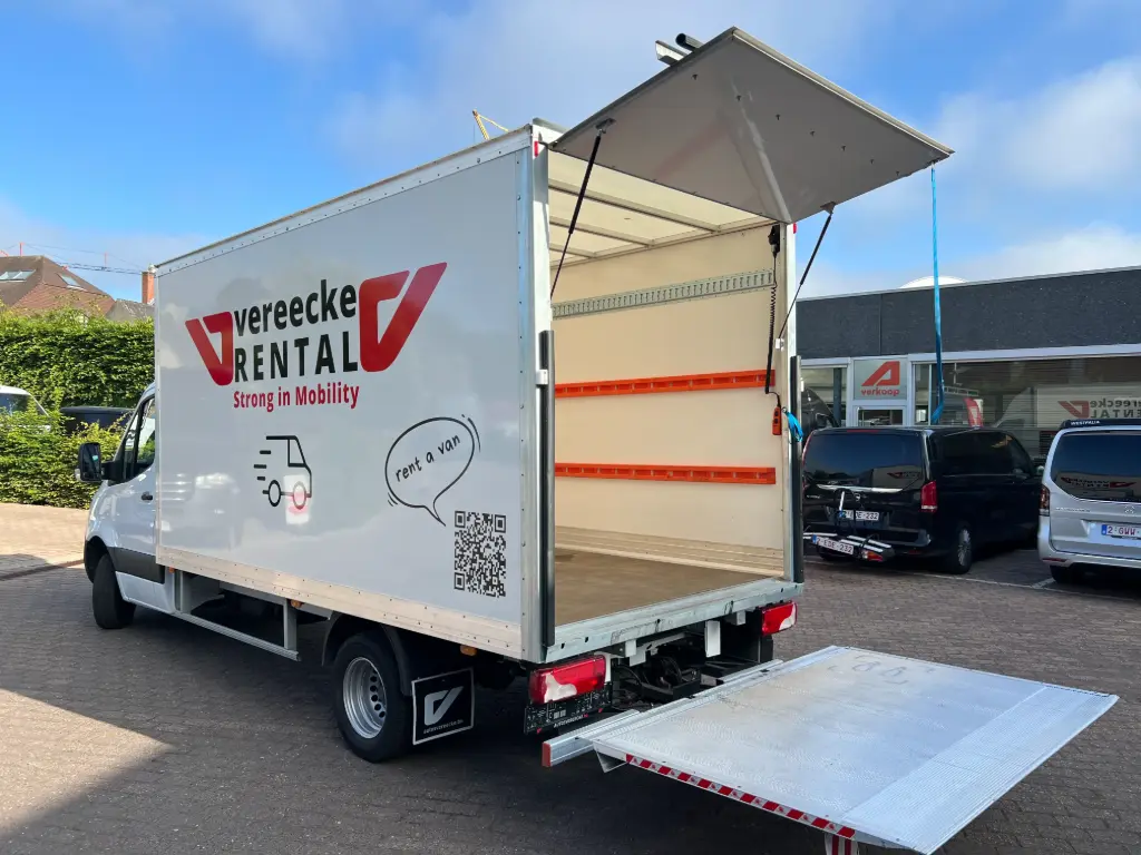 [Weekend1] Verhuiswagen met Lift [WEEKEND]